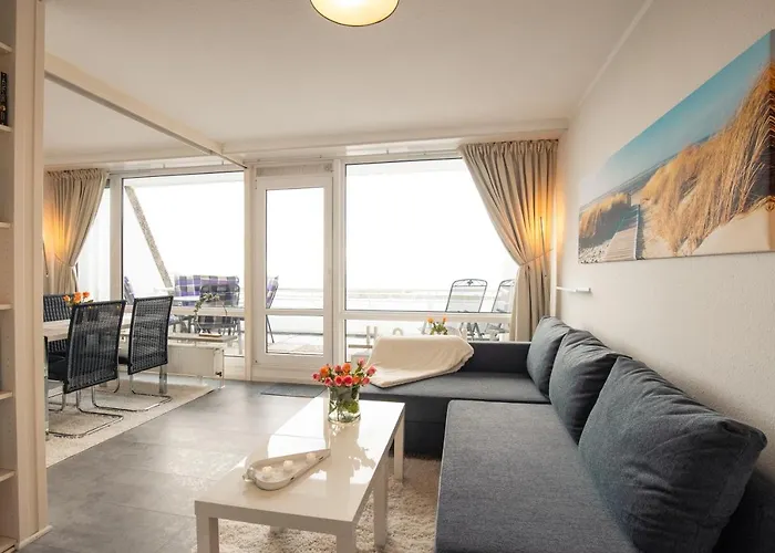 Foerdemuschel Mit Meerblick